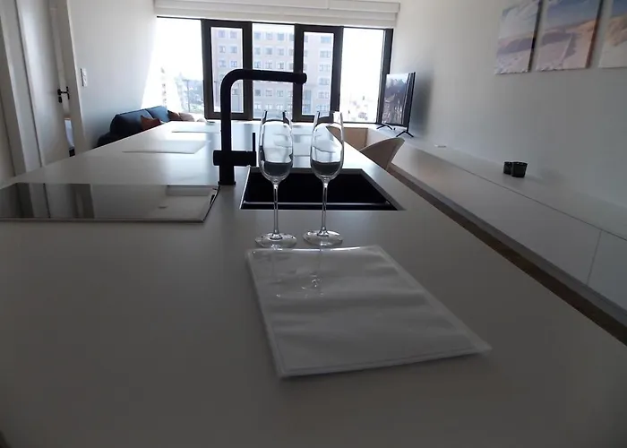 Appartement Hydro Palace 02.17 *